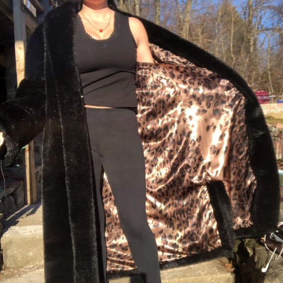 dennis basso Jackets & Blazers - Dennis Basso faux fur thick black leopard coat NYE